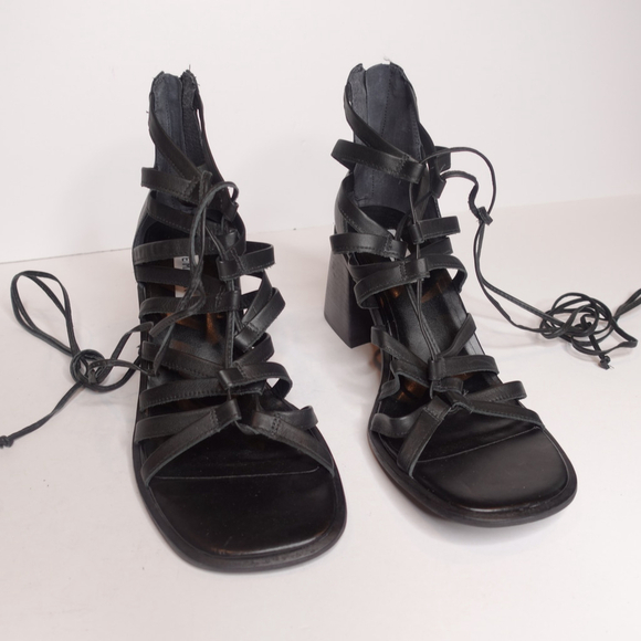 Women's Steve Madden Gladiator Heeled Sandals Size 10M Black - Picture 1 of 8
